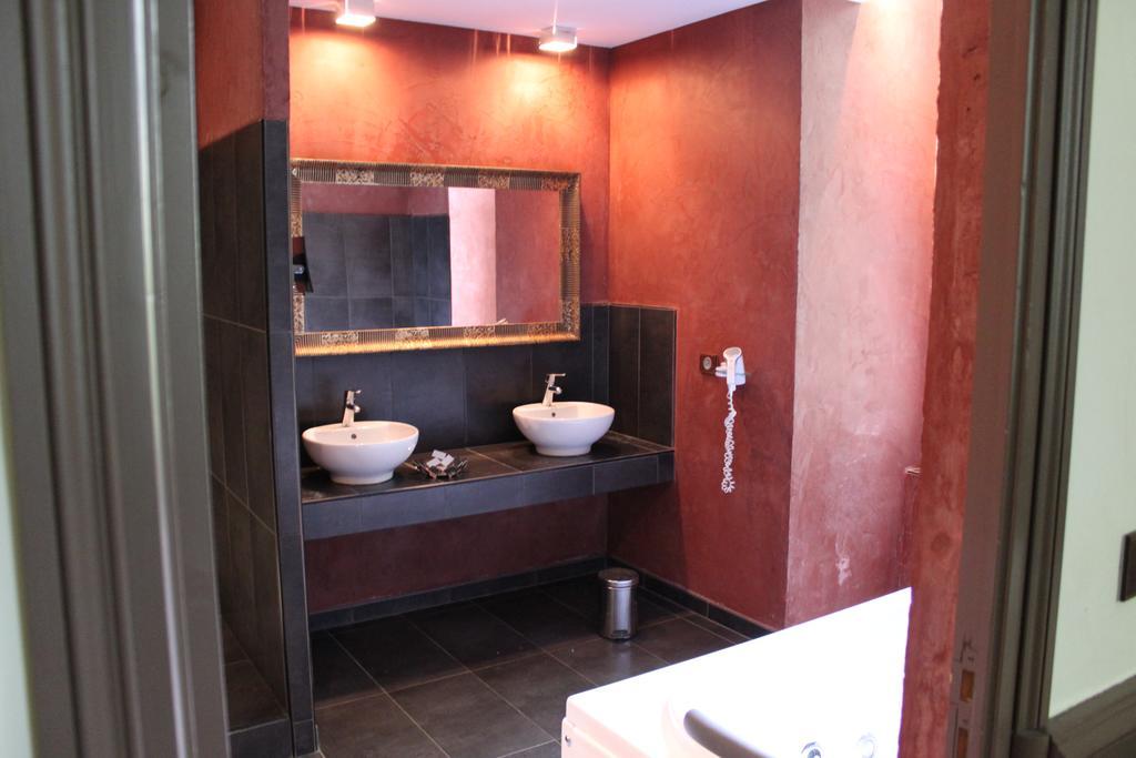 Chambres D'Hotes Chateau De Viviez ภายนอก รูปภาพ