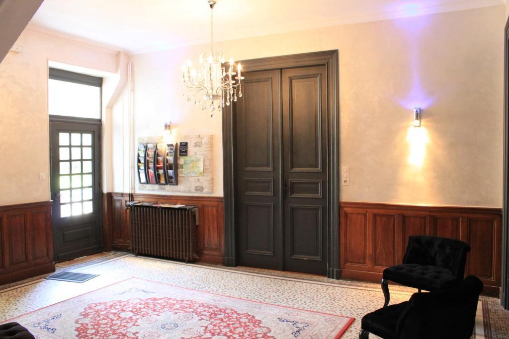 Chambres D'Hotes Chateau De Viviez ภายนอก รูปภาพ
